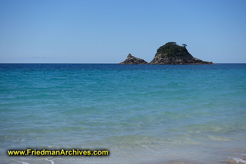 water,ocean,clear,clean,blue,pristine,landscape,postcard,crystal,beach,holiday,vacation,travel,get away,